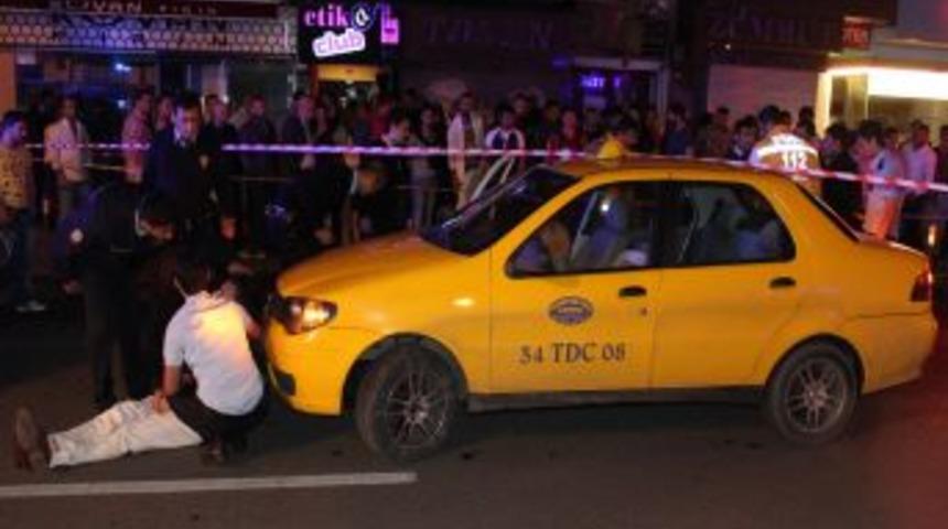 Şişli&rsquo;de Rastgele A&ccedil;ılan Ateş Sonucu 1 Kişi &Ouml;ld&uuml;, 2 Kişi Yaralandı