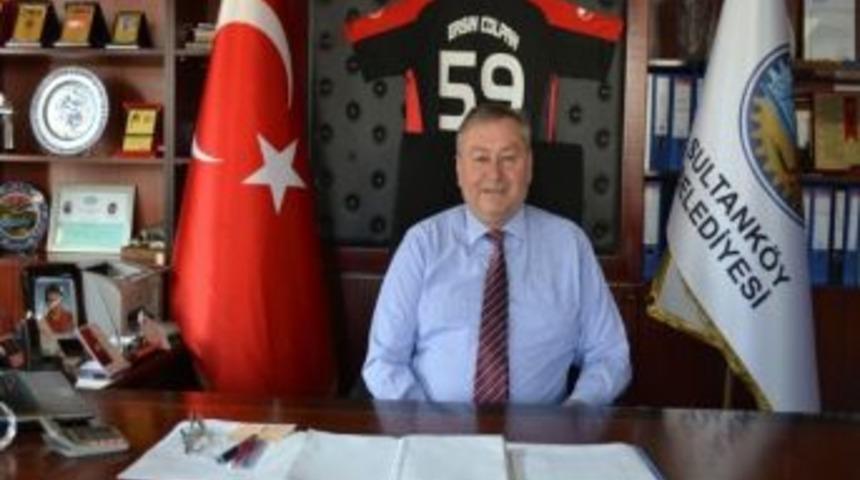Başkan &Ccedil;olpan&rsquo;dan Giysi Toplama Kampanyasına Destek
