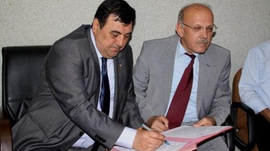 Ticaret Ve Sanayi Odası&rsquo;nda &Ouml;ğrencilere 30 Bin Liralık Yardım