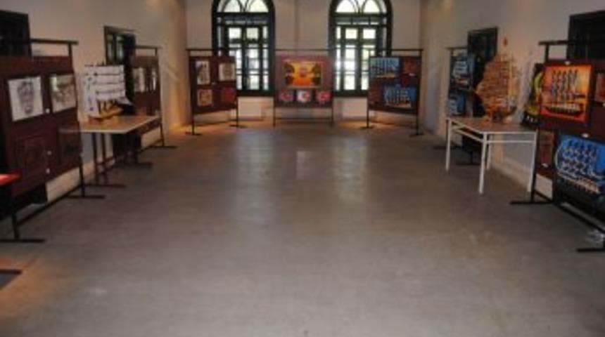 Mahkumların el emekleri g&ouml;r&uuml;c&uuml;ye &ccedil;ıktı