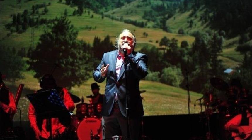 Volkan Konak Harbiye&rsquo;de 'karadeniz Fırtınası' Estirdi