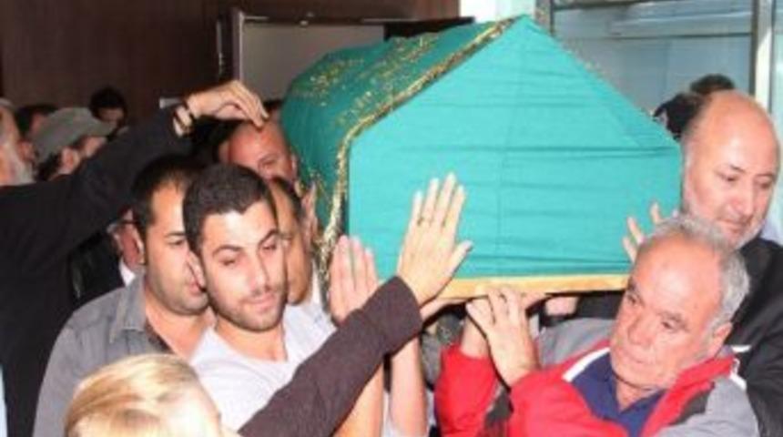 Tuncel Kurtiz&rsquo;e Veda T&ouml;reni