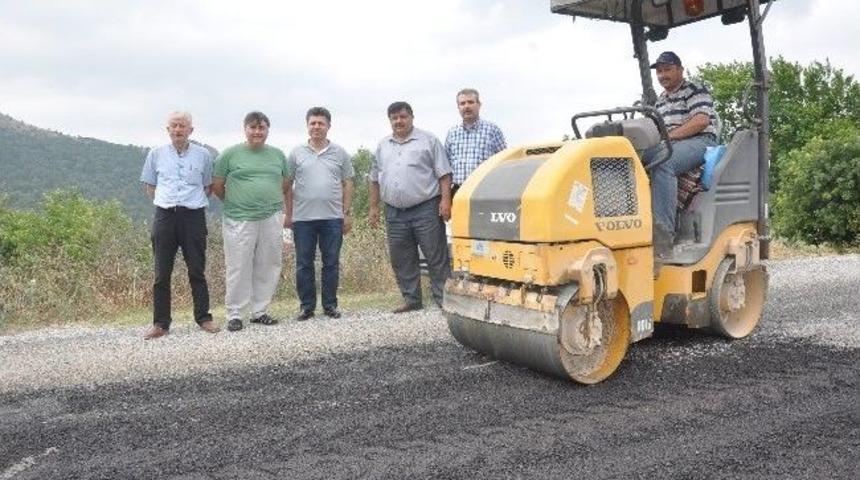 Soma'nın K&ouml;y Yollarına 1 Milyon Liralık Bakım Yapıldı