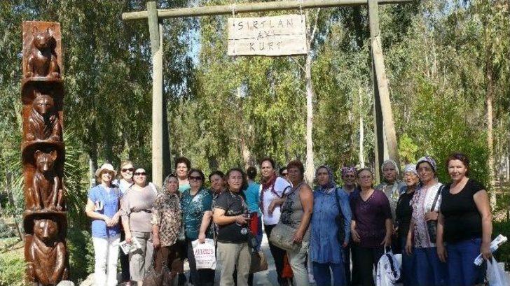 Urlalı Kadınlar Yazdan Kalma Bir Günde İzmir’i Doya Doya Yaşadılar G4