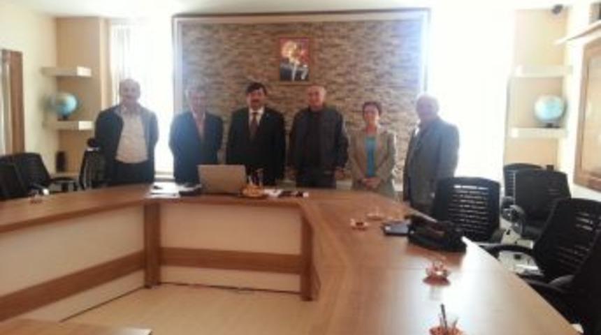 Selami KARAKADI, Milli Eğitim Müdürü Sabri Doğan’ı ziyaret etti