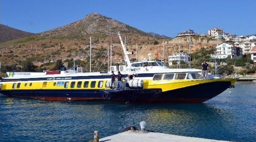 Rodos&rsquo;tan İlk Turist Kafilesi Dat&ccedil;a&rsquo;ya Geldi