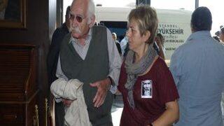 Tuncel Kurtiz Alkışlarla Uğurlandı