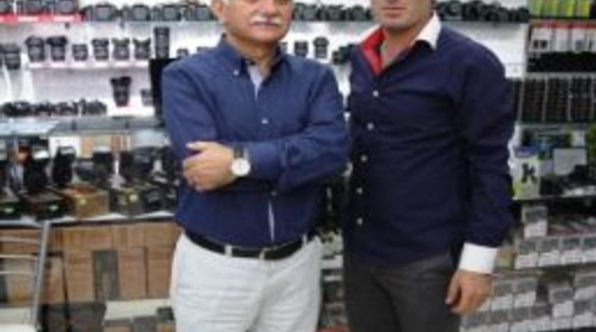 Başkan Karabağ Esnafın Sorunlarını Dinledi