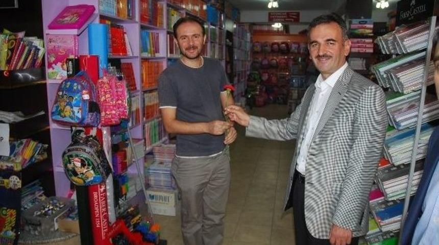 Ahilik Haftasına Karanfilli Kutlama