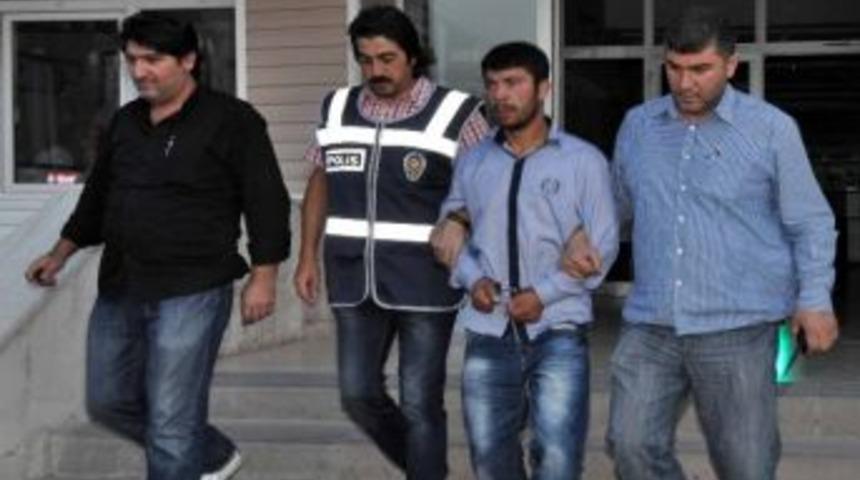 &Ccedil;aldığı Para İle Ev Almak İsterken Yakalandı