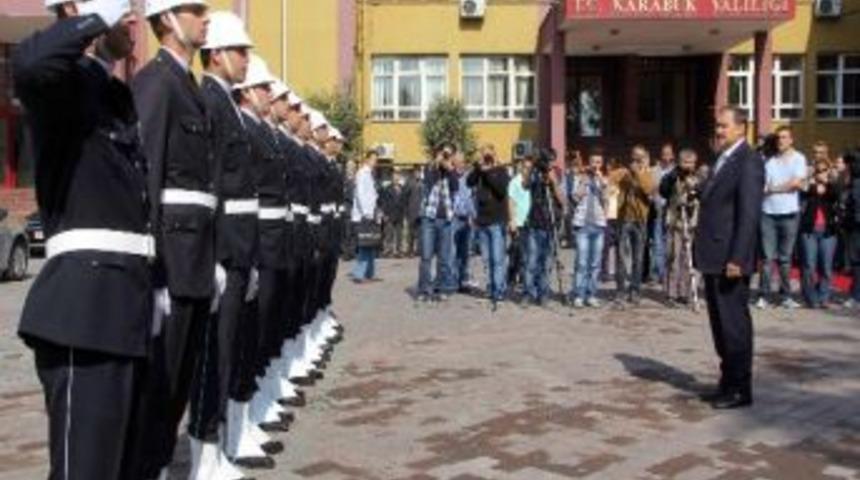 Orman Ve Su İşleri Bakanı Eroğlu Karab&uuml;k'te