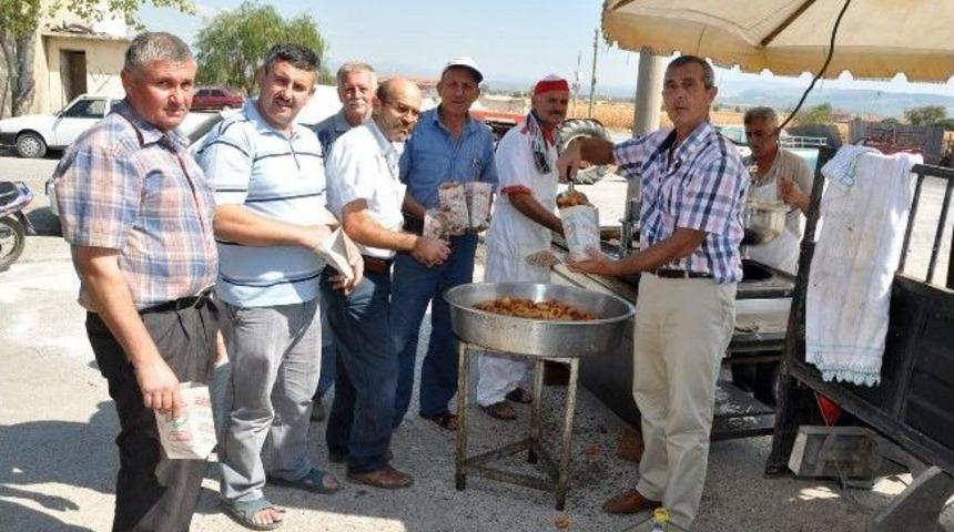 Kırkağa&ccedil; Esnaf Odası'ndan Lokma Hayrı
