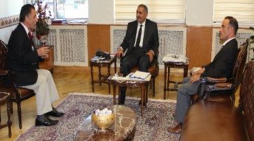 İha Heyetinden Vali Ko&ccedil;ak'a Ziyaret