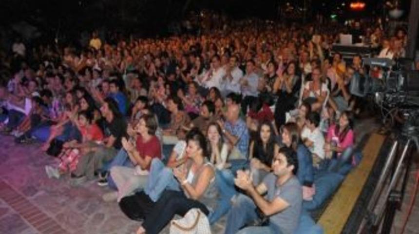 Alanya&rsquo;da Caz G&uuml;nleri Devam Ediyor