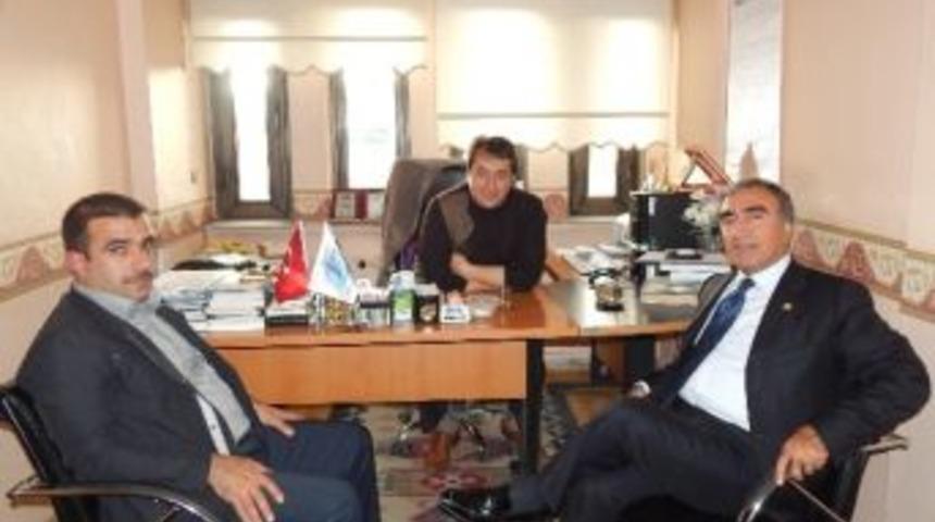 Mhp Genel Başkan Yardımcısı Oktay Öztürk’ten İha’ya Ziyaret