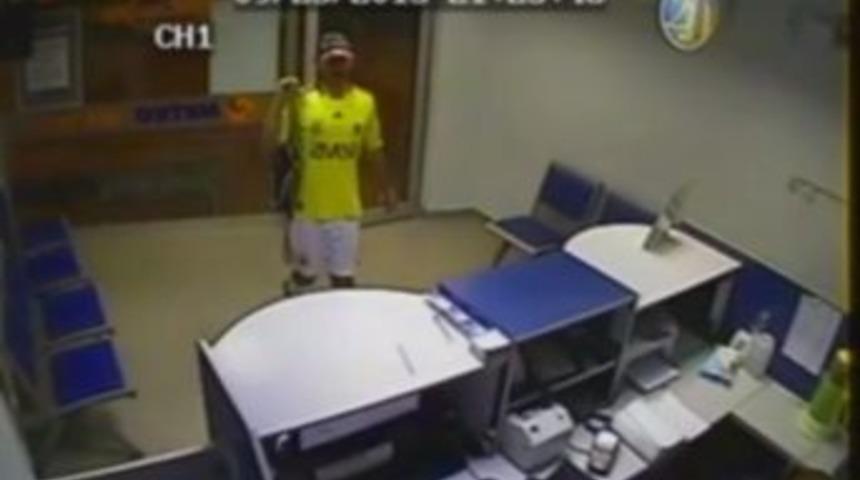 Formalı Soygun G&uuml;venlik Kamerasında