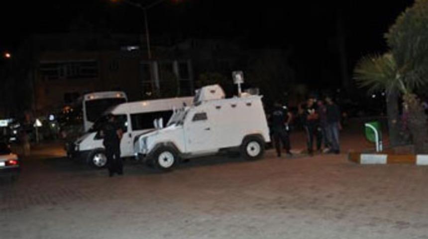 Askerler uyarı ateşi a&ccedil;tı:1 kişi &ouml;ld&uuml;