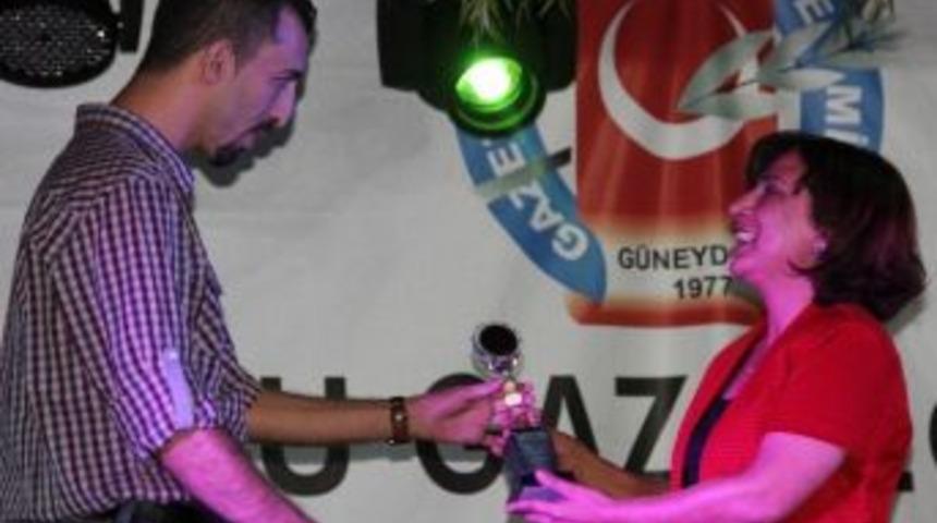 Yılın Başarılı Gazeteciler Yarışması &Ouml;d&uuml;lleri Dağıtıldı