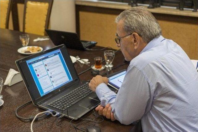 Başkan Kocaoğlu’dan İkinci Twitter Buluşması