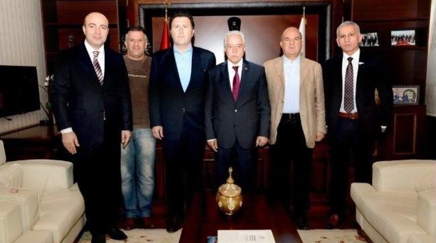 Adana Dizilerle Tanıtılıyor