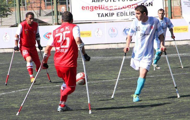 Engellerine Takılmayan Ampute Futbolcular Fileleri Havalandırdı G5