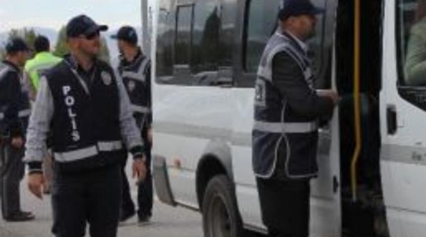 Erzurum’da 20 Bin Paket Kaçak Sigara Ele Geçirildi