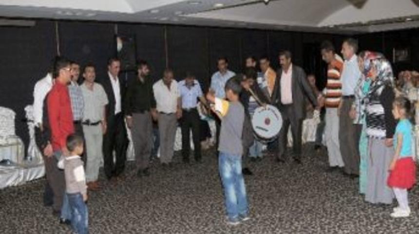 &Ccedil;elikhan Engelliler Derneği Gezi D&uuml;zenledi