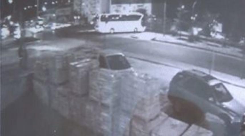 Bu Kazada Kimsenin Burnu Bile Kanamadı