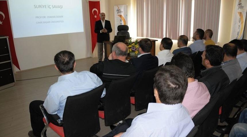 Ortadoğu Ve Suriye'de Yaşananlar Anlatıldı