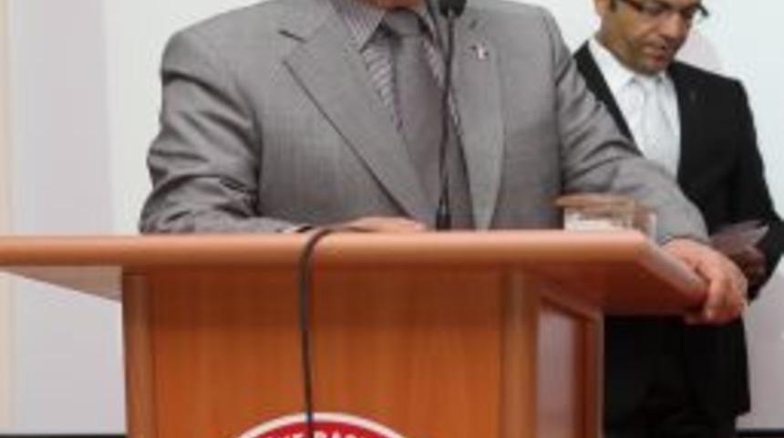 Bal Şenliğinde Arıcılığın Geleceği Konuşuldu