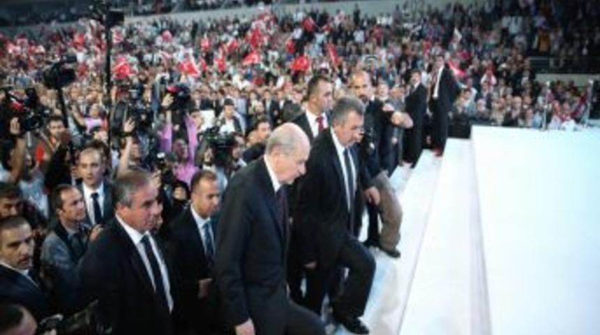 Bah&ccedil;eli: Paket, PKK&rsquo;ya Verilen Tavizlerde Yeni Bir Eşik Olacak