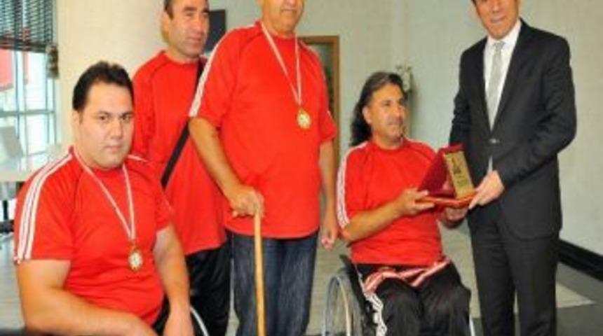 Samsun'u Sporda Hak Ettiği Yere Getirmek İ&ccedil;in &Ccedil;alışıyoruz