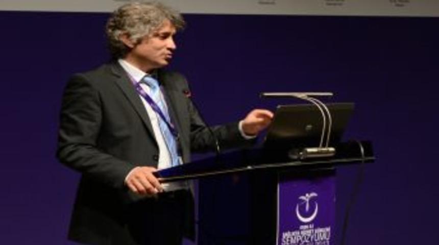 Prof. Dr. &Ouml;mer &Ouml;zkan: Y&uuml;z Nakli, T&uuml;rkiye&rsquo;nin Prestij Ameliyatları