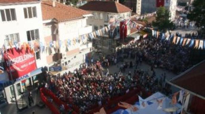 Başbakan Recep Tayyip Erdoğan &Ccedil;ivril&rsquo;de