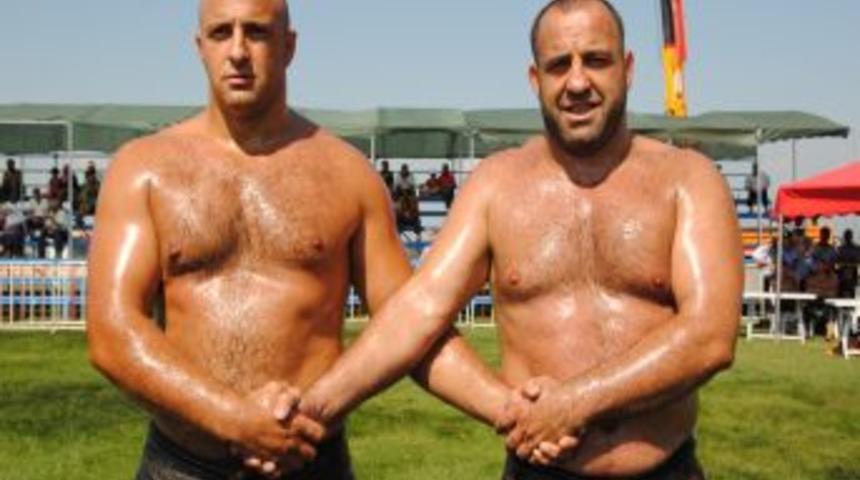 Abi - Kardeş, 25 Yıldır Birbirini Yenmek I&ccedil;in Centilmence G&uuml;reşiyorlar