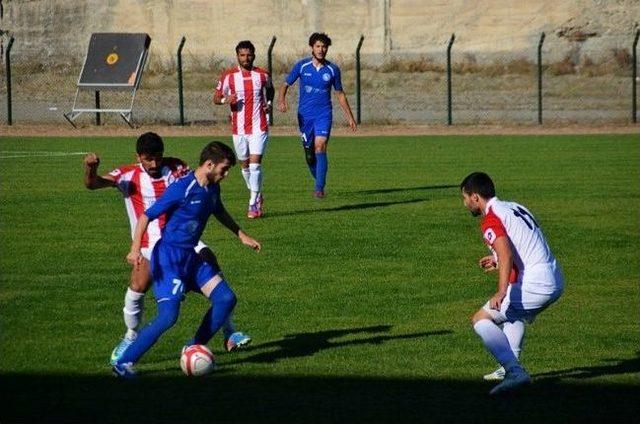 Tosya Belediyespor,iskilip Belediyespor’u 1-0 Yendi