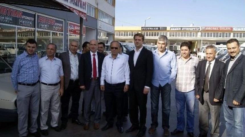 Yeni Ve Eski Otomobiller Bir Arada Olacak