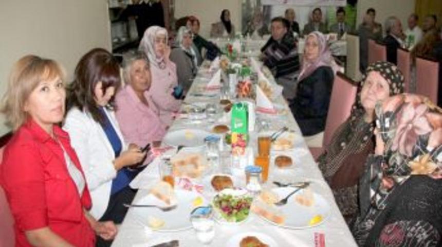 Lotus, Kadınların Sesi Olacak