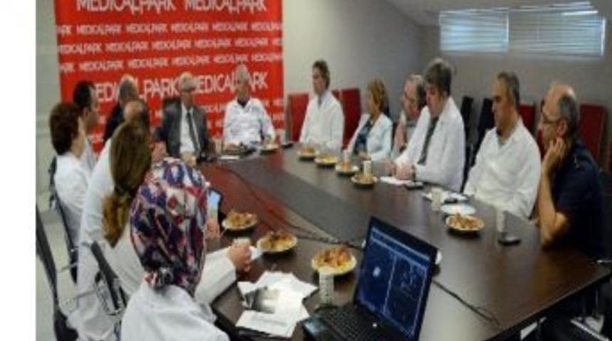 Medical Park&rsquo;tan Kanser Hastaları İ&ccedil;in T&uuml;m&ouml;r Konseyi