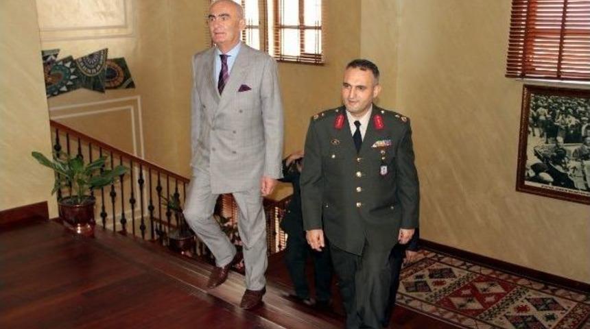 Garnizon Komutanı Ekinci'den Başkan Yılmaz'a Ziyaret