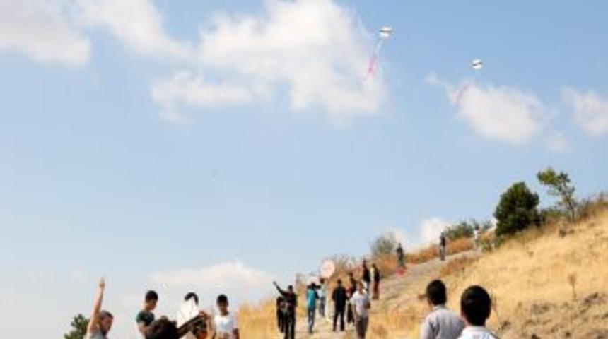 Pursaklar&rsquo;da U&ccedil;urtma Şenliği D&uuml;zenlendi