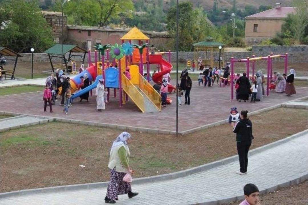 Bitlis Belediyesi Tarafından 17. Parkın A&ccedil;ılışı Ger&ccedil;ekleşti