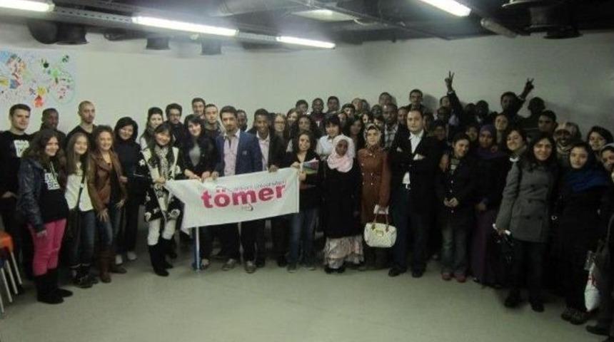 D&uuml;nya &Ouml;ğrencileri Bursa'da Buluşuyor