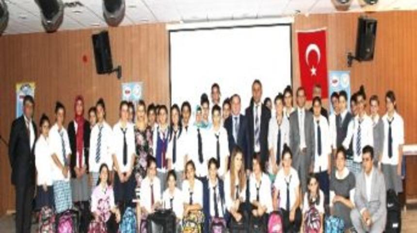 Sodes'ten &Ouml;ğrencilere Eğitim Malzemesi Yardımı