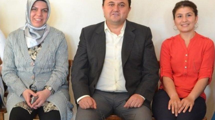 Kulalı Ak Kadınlarda Se&ccedil;im Startı