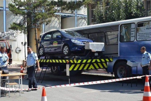 Emniyet Kemeri Simülasyon Aracı Kayseri Şeker Fabrikası Çalışanlarına Tanıtıldı