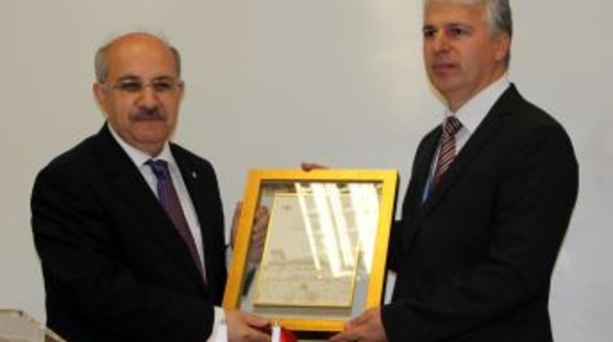 Boeing'in Başkan Yardımcısından THY'ye &Ouml;vg&uuml;