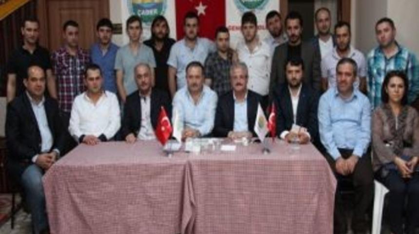 Başkan Karaman&rsquo;dan Derneklere Ziyaret