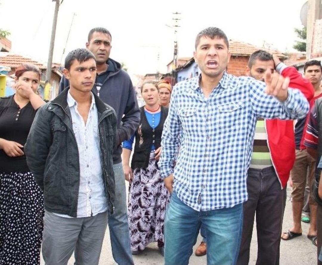 Malzemelerini Mahalle Dışına Taşımayan Hurdacıların Kapısına M&uuml;h&uuml;r Vuruldu