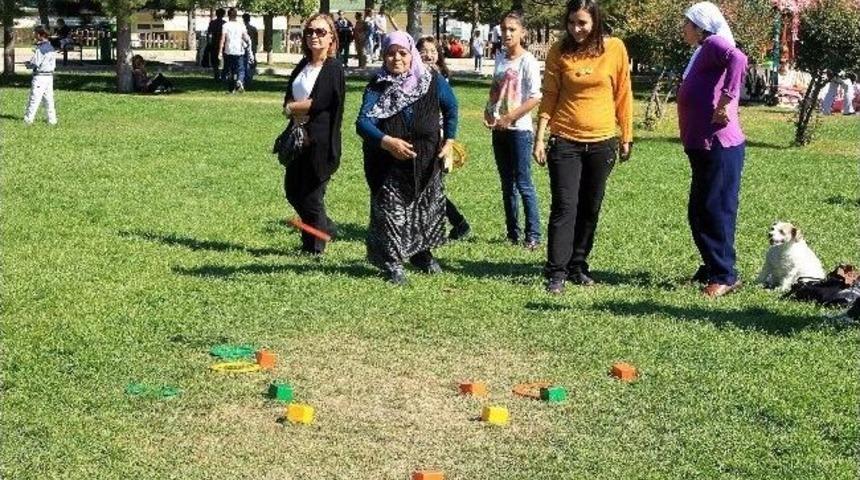 Ayakkabı Fırlatma Oyunları Sona Erdi